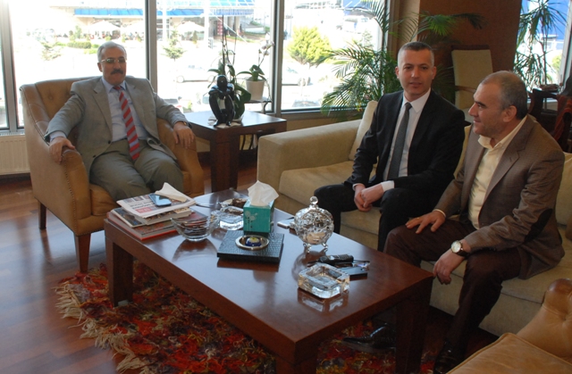 Kamil Zenginli Kaymakam Mehmet Ali özyiğit'i Ağırladı