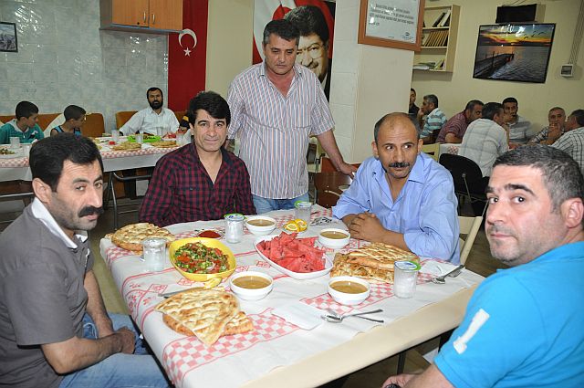 Malatya Darende İlyad  Dernek İftarı İlkleri Yaşadı