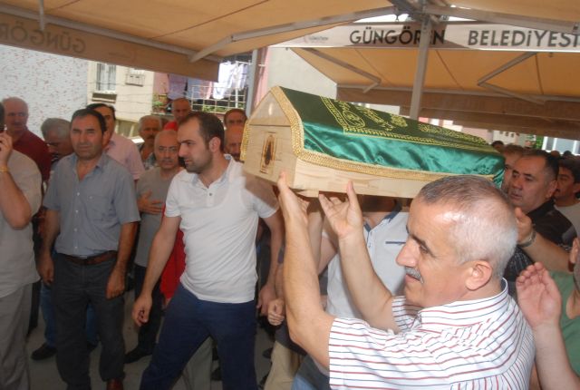 1,5 Aylık Minik Bebek Sevenlerinin Kucagında Sonsuzluga Ugurlandı