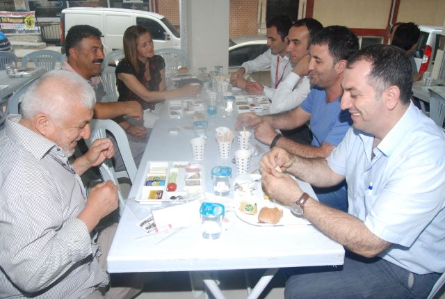 Kahvaltı Sofrasının Keyfi, Güngörenlileri Birarada Bulusturdu.