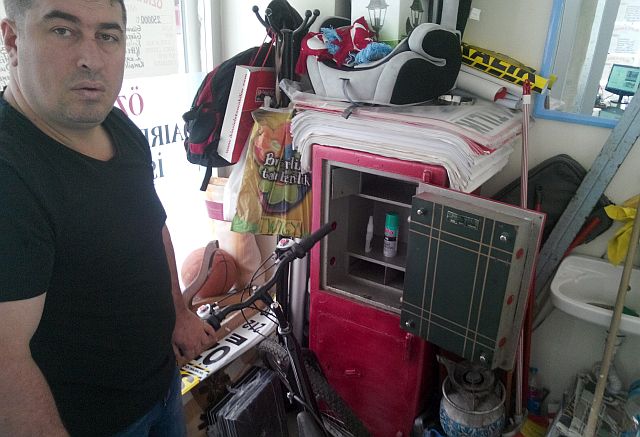 Kasa Hırsızları Bu Defa Murat özkanca'yı Buldu