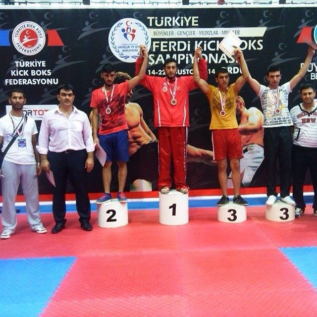 Murat Ekmekçi Milli Takıma Adam Gibi Sporcular Yetiştiriyor.