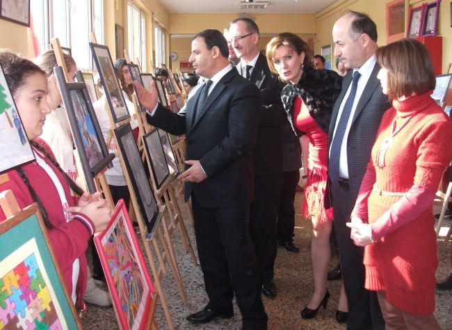 Küçük Eller,büyük Yetenekler