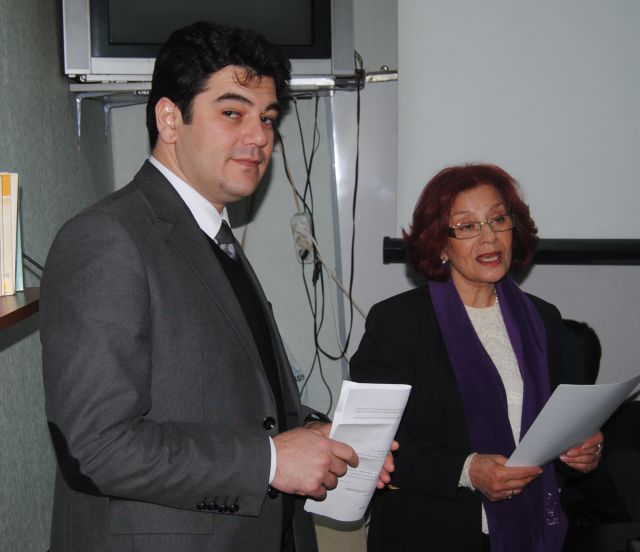 Chp Hüseyin Konuk,emekçi Kadınlar Başımızın Tacıdır