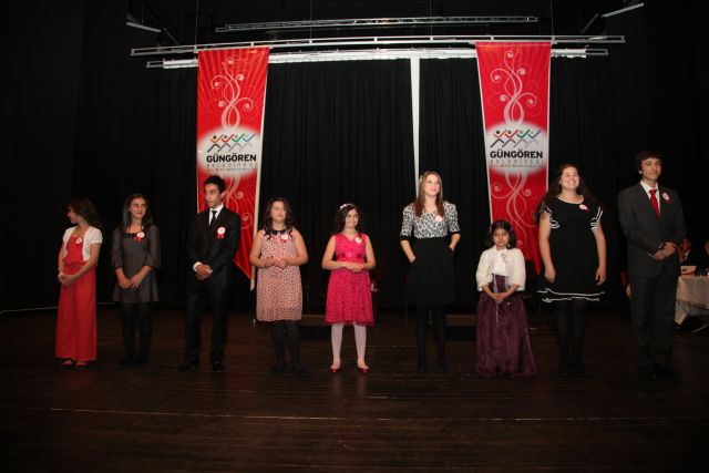 Türk Halk Müziği Minik Yüreklerde Hayat Buldu