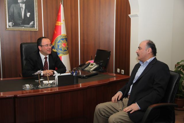 şakir Yücel Karaman Emniyet çalışanlarını Ziyaret Etti