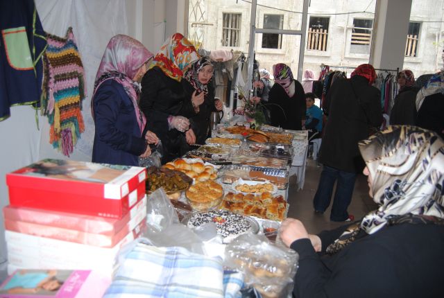 Kermes Yaptılar Basından Kaçtılar