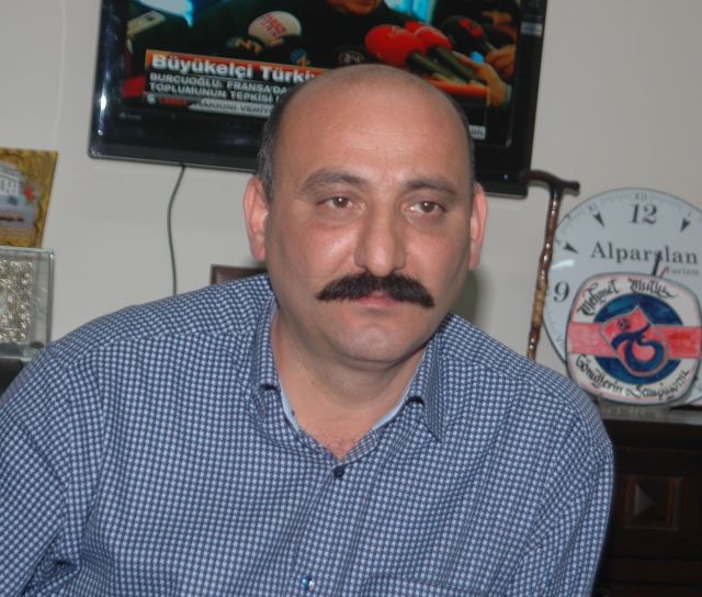 Muammer çeliktaş ,  Aday Değilim Mevcut Başkanı Destekliyoruz