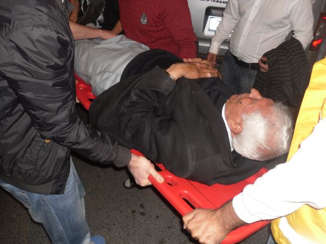 Kağıt Arabası çarptı Ayağı Kırıldı