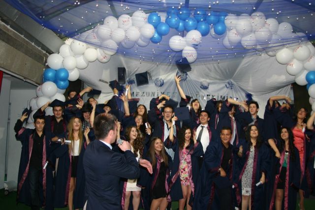 Koza Koleji 12.yıl Mezuniyet Töreni Yapıldı