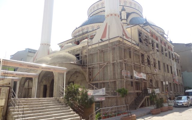Haznedar Camii Yardım Bekliyor