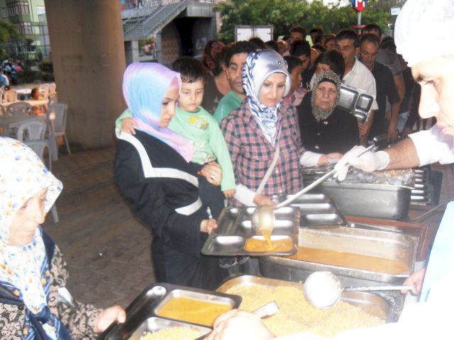 Merter Kızılay İftar Yeri Tam Olması Gereken Yerde