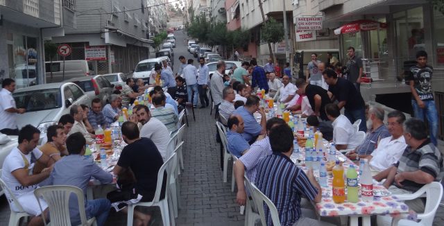 Esnafların Ramazan Sofrası Göz Kamaştırdı