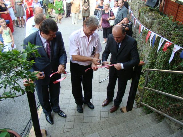 Onlar Artık Türkçe Konuşuyor