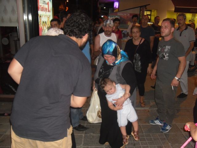 çocuğu Kayıp Olunca Feryat Figan Etti