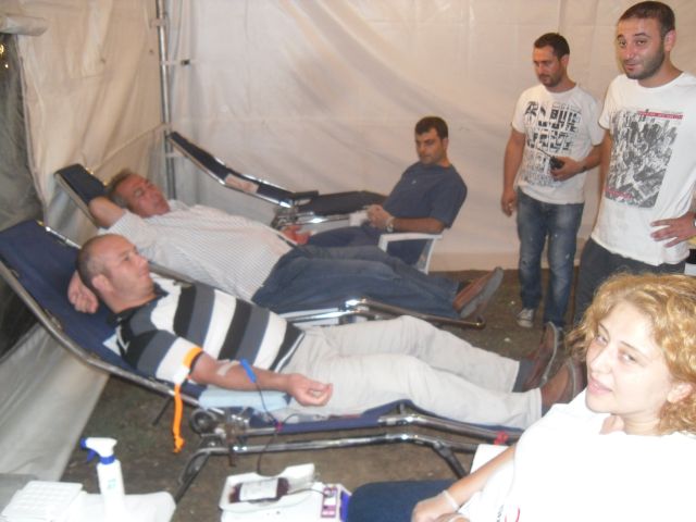 Kızılay Kan Toplama çadırını Bosnadan Belediye Başkanı Geldi