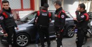 Güngören Emniyeti Gece Gündüz Suçlu Avında